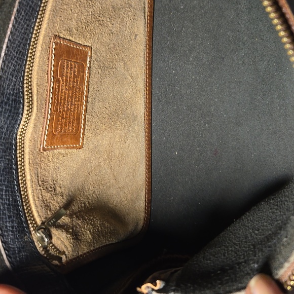 Vintage coach two tone - Picture 6 of 13